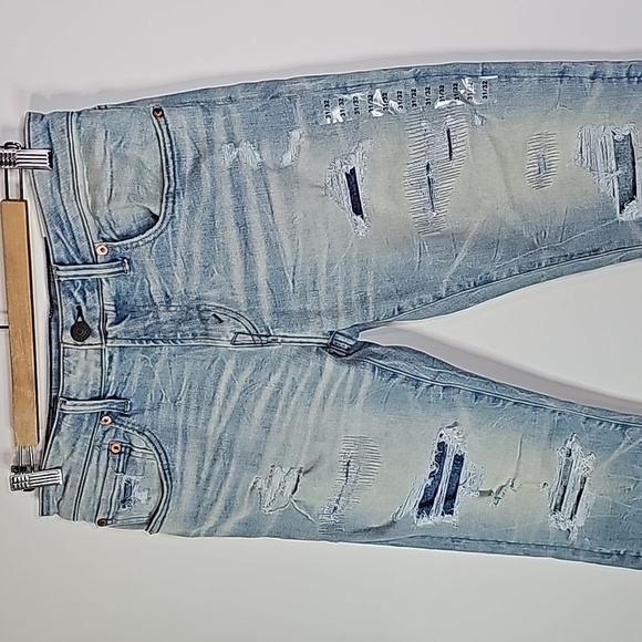 American Eagle temp tech daylight destroy airflex 31x32 athletic skinny jeans - Picture 2 of 7